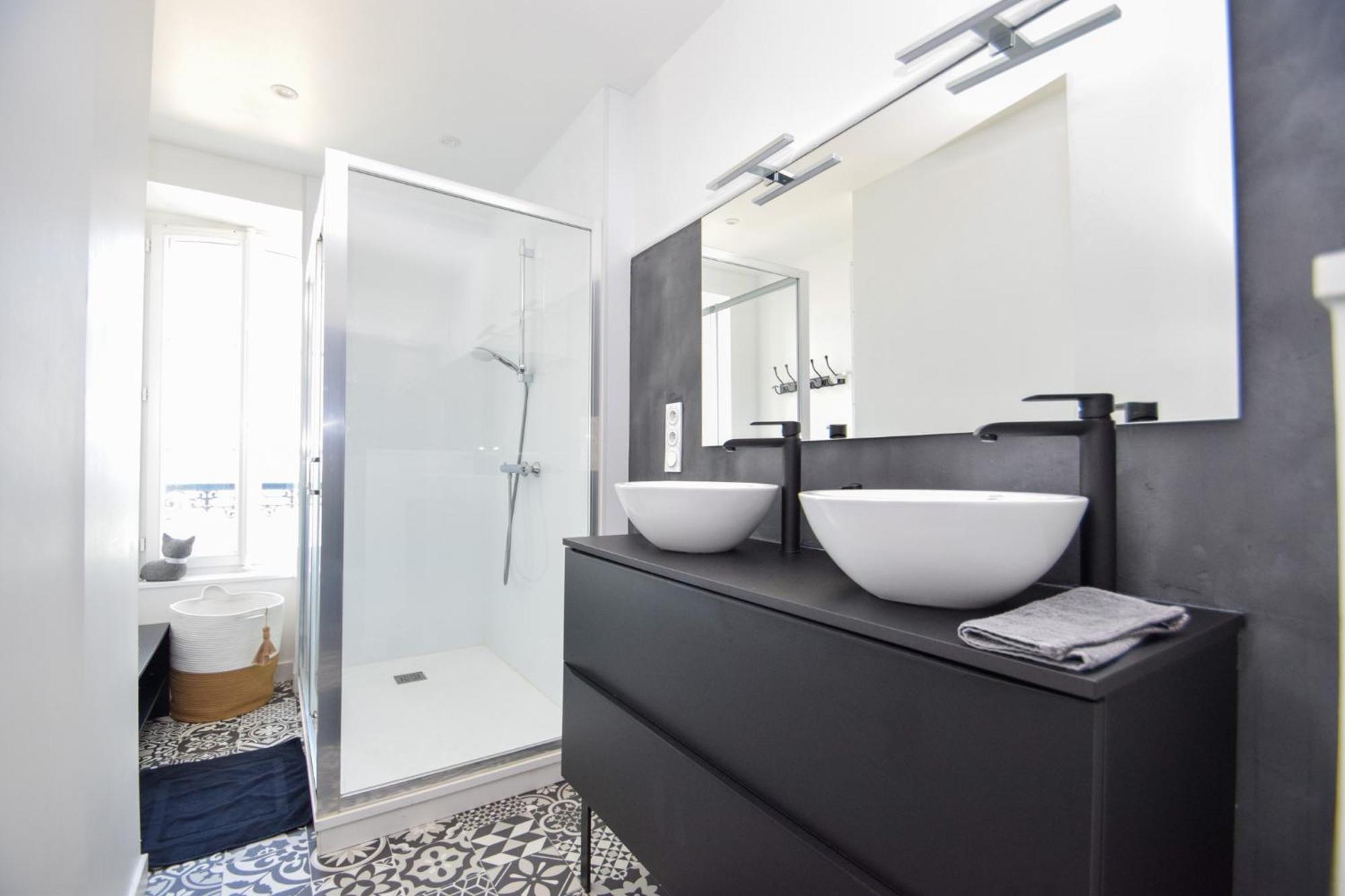 Appartement 4 Pers Vue Mer Au Grand Hotel Сен-Люнер Екстериор снимка